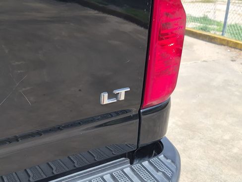 Used 2024 Chevrolet Silverado 2500 LT AWD/4WD image 31