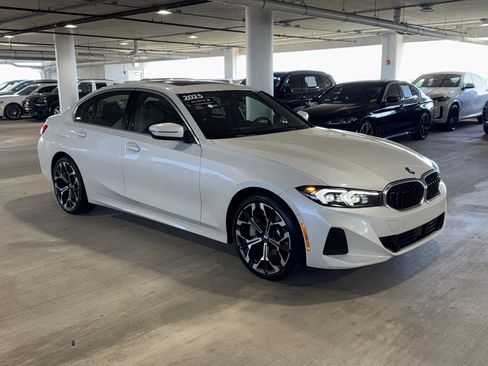 Certified 2025 BMW 330i Sedan image 1