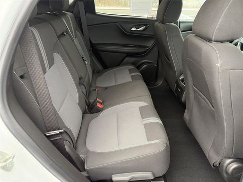 Used 2023 Chevrolet Blazer LT w/ Convenience Package image 11