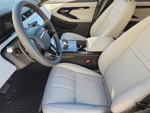 New 2026 Land Rover Range Rover Evoque S image 9