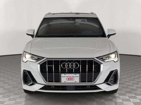 Used 2023 Audi Q3 2.0T Premium Plus w/ Premium Plus Package AWD/4WD image 6
