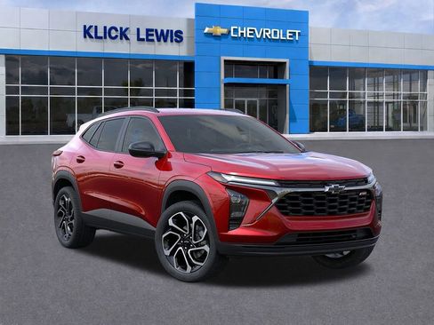 New 2026 Chevrolet Trax RS w/ Driver Confidence Package image 7