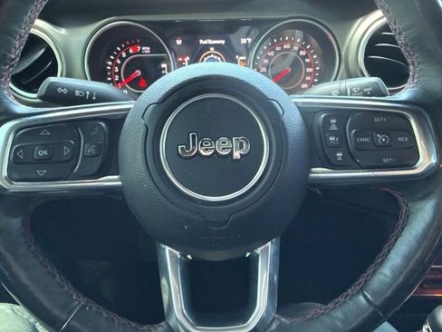 Used 2019 Jeep Wrangler Unlimited Rubicon AWD/4WD image 17