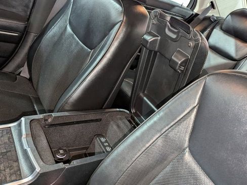 Used 2017 Chrysler 300 C w/ Safetytec Plus Group image 41