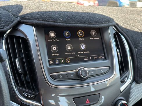Used 2019 Chevrolet Cruze LS w/ LS Fleet Convenience Package FWD image 14