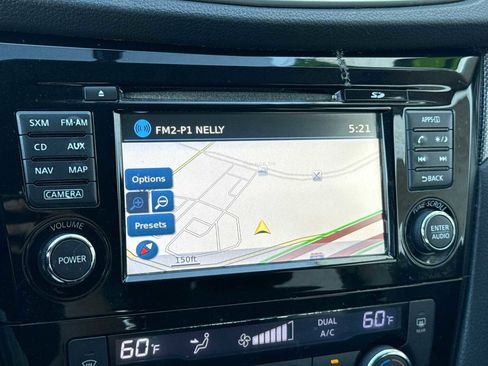 Used 2014 Nissan Rogue SL image 19