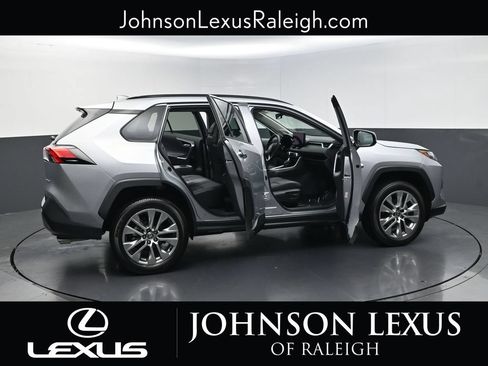 Used 2023 Toyota RAV4 Limited FWD image 27