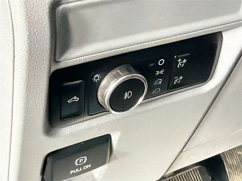 Used 2023 Ford F150 XLT image 10