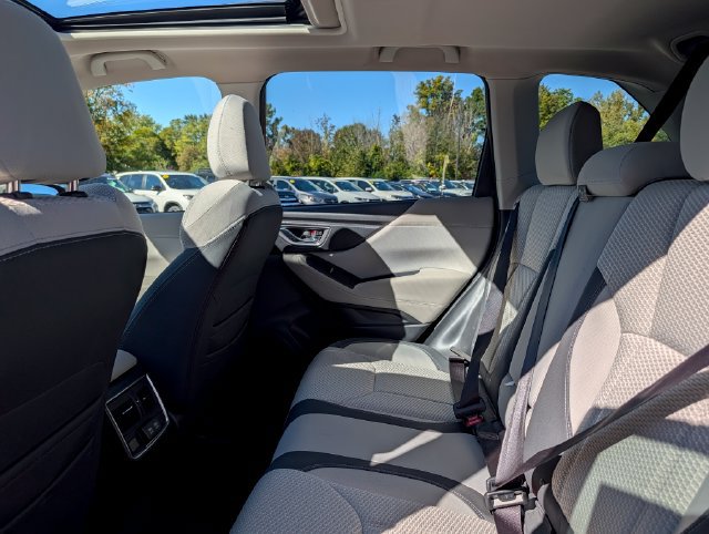 Used 2020 Subaru Forester Premium AWD/4WD image 15