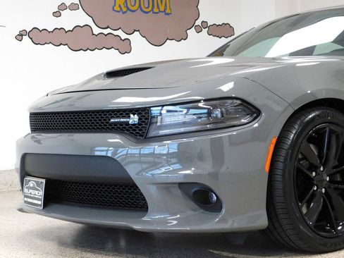 Used 2018 Dodge Charger R/T Scat Pack RWD image 21