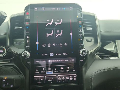 New 2026 RAM 3500 Limited image 12