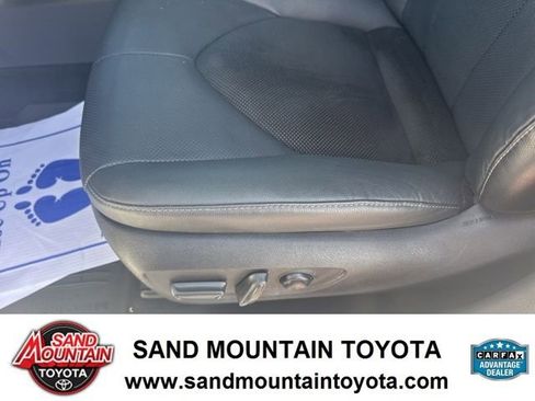 Used 2024 Toyota Grand Highlander AWD Hybrid image 16