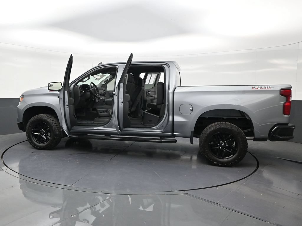 Used 2026 Chevrolet Silverado 1500 Custom Trail Boss AWD/4WD image 31