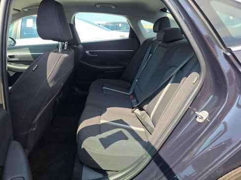 Used 2025 Hyundai Sonata SEL FWD image 12