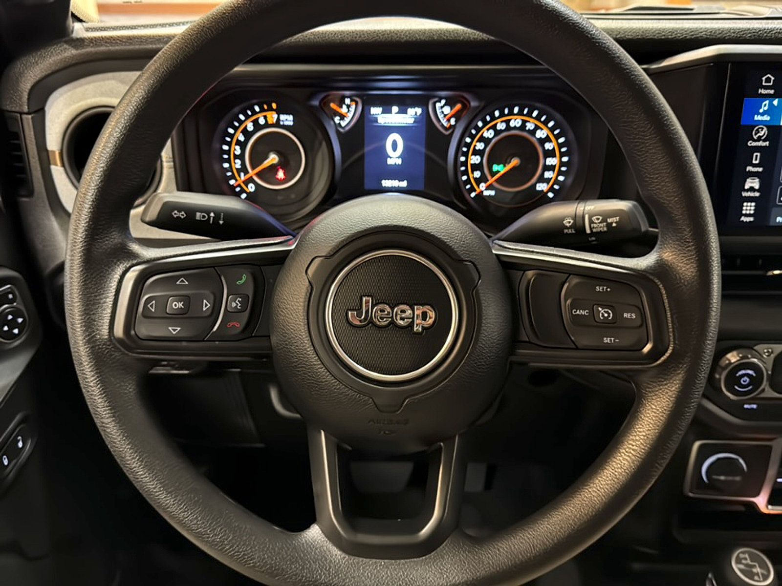 Used 2025 Jeep Gladiator Sport AWD/4WD image 21