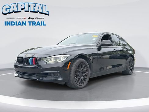 Used 2018 BMW 330i xDrive Sedan w/ Convenience Package AWD/4WD image 1