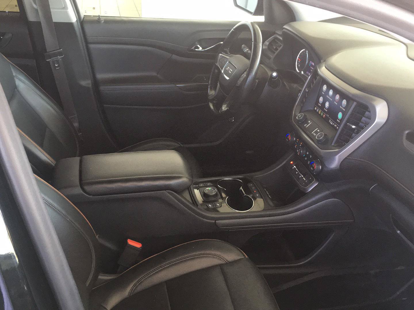 Used 2021 GMC Acadia AT4 w/ LPO, Floor Liner Package AWD/4WD image 34