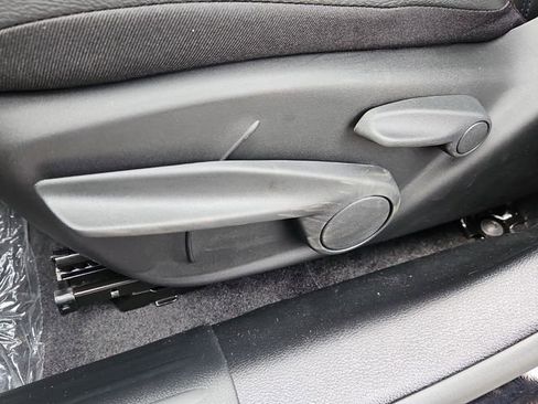 New 2026 Jeep Compass Latitude image 14