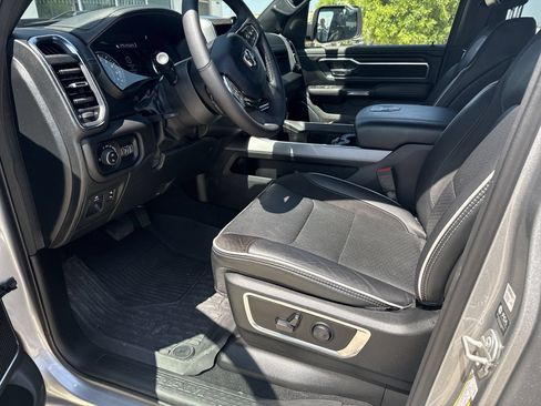 Used 2025 RAM 1500 Laramie w/ Sport Appearance Package AWD/4WD image 3