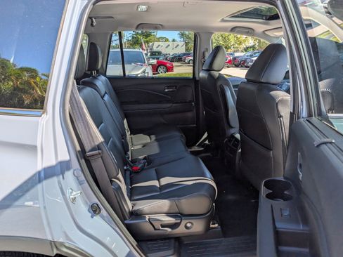 Used 2022 Honda Pilot Special Edition image 19