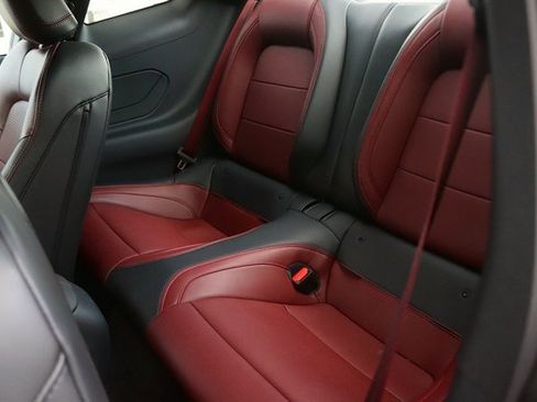 Used 2024 Ford Mustang GT Premium image 15