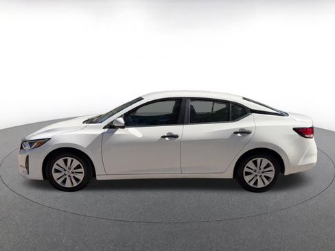 Used 2025 Nissan Sentra S FWD image 10