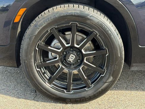 Used 2020 Chevrolet Blazer RS AWD/4WD image 27