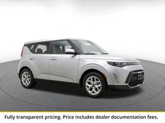 Used 2025 Kia Soul LX w/ LX Technology Package FWD video 1