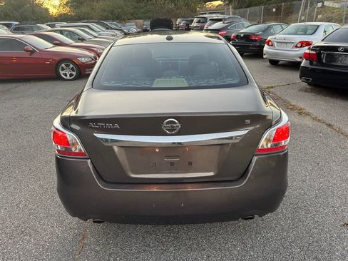 Used 2015 Nissan Altima 2.5 S w/ Power Driver Seat Package image 8