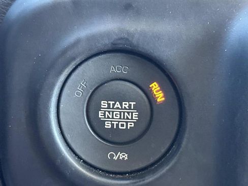 Used 2022 Jeep Gladiator Mojave w/ LED Lighting Group image 28