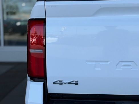 New 2026 Toyota Tacoma SR5 AWD/4WD image 10