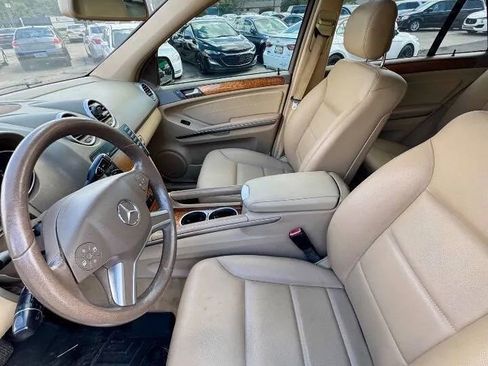 Used 2009 Mercedes-Benz ML 320 BlueTEC 4MATIC image 11