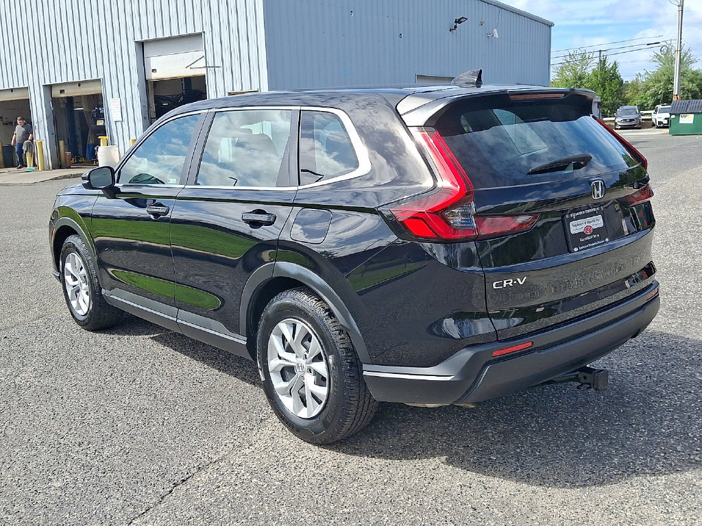 Used 2023 Honda CR-V LX image 6