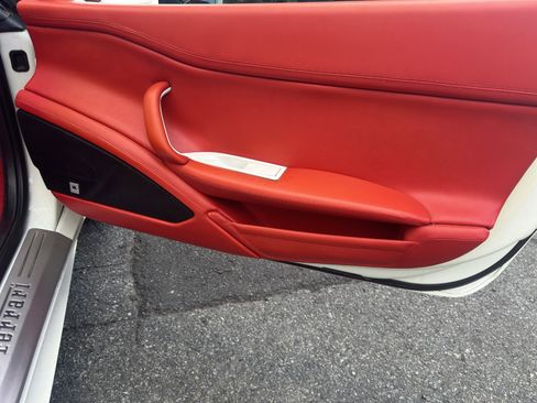 Used 2013 Ferrari 458 Spider image 17