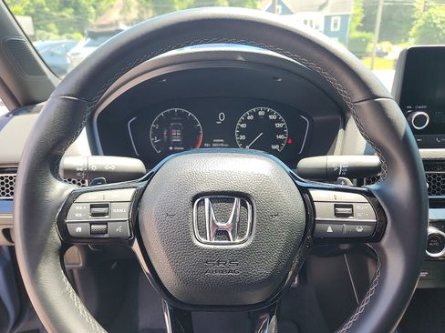 Used 2023 Honda Civic Sport image 18