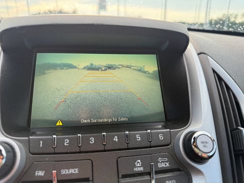 Used 2016 GMC Terrain SLE FWD image 10