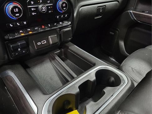 Used 2022 Chevrolet Silverado 1500 LTZ w/ LTZ Premium Package image 20