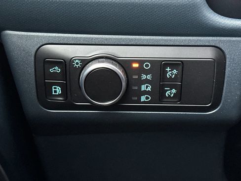 New 2026 Ford Maverick XL image 31