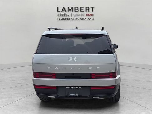 Used 2025 Hyundai Santa Fe SEL image 4