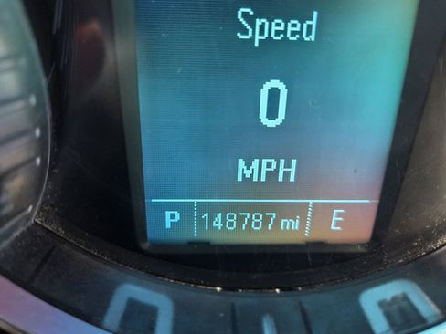 Used 2016 Chevrolet Cruze LT image 20