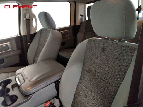 Used 2019 RAM 1500 Classic Warlock image 20