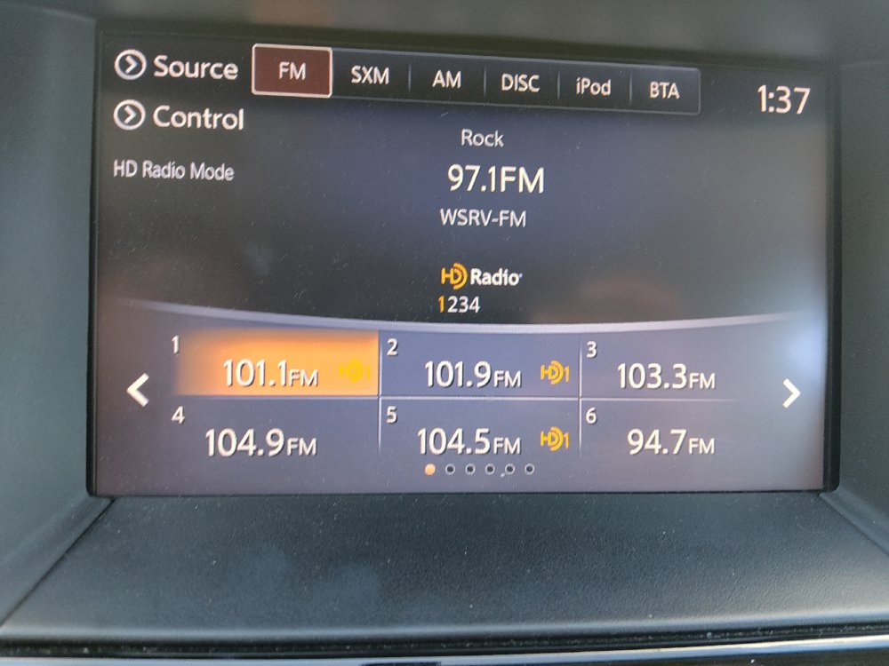 Used 2019 Nissan Pathfinder S FWD image 25