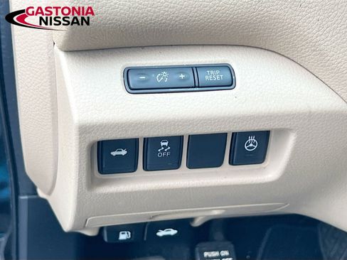 Used 2018 Nissan Altima 2.5 SV w/ 2.5 SV Technology Package image 13