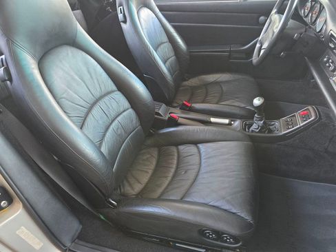 Used 1998 Porsche 911 Cabriolet image 72