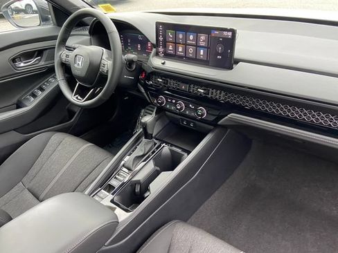 Used 2024 Honda Accord Sport image 26