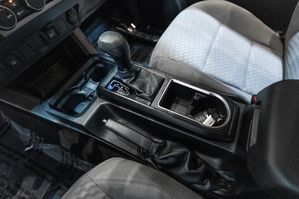 Used 2023 Toyota Tacoma SR AWD/4WD image 21
