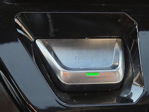 Certified 2022 GMC Sierra 1500 AT4X AWD/4WD image 16