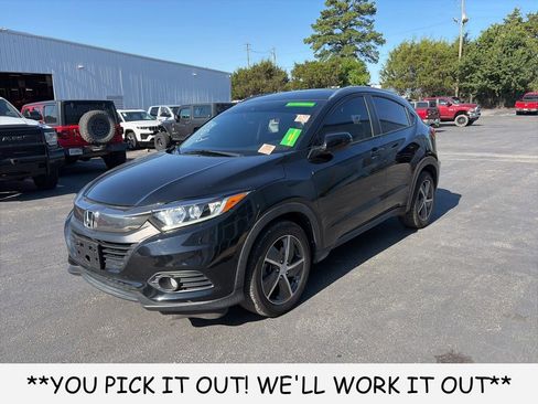 Used 2021 Honda HR-V EX-L image 3