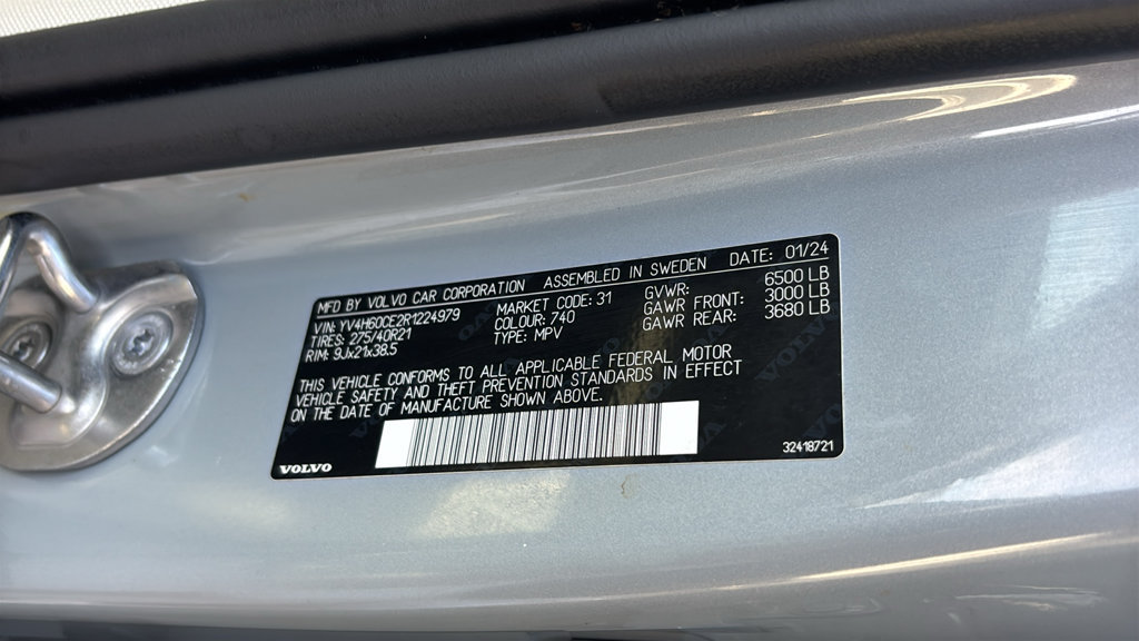 Certified 2024 Volvo XC90 T8 Plus w/ Protection Package AWD/4WD image 33
