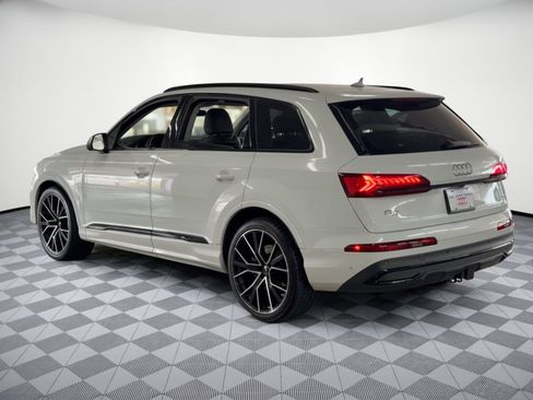 Used 2022 Audi Q7 3.0T Prestige AWD/4WD image 3